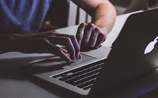 开云体育软件-切尔西防守球员完美执行战术，切尔西防守型中场