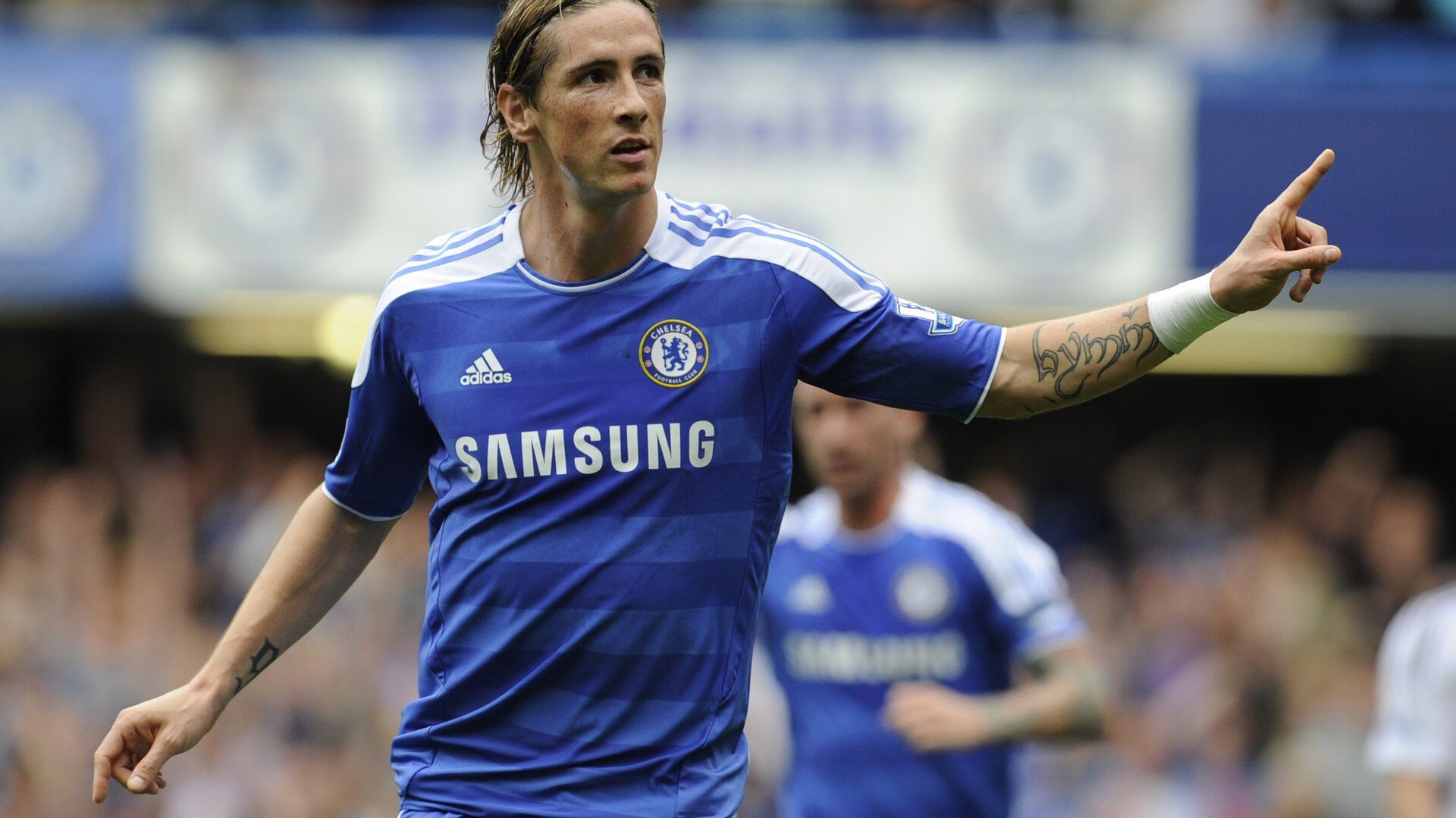 意甲“榜首之战”:尤文VS那不勒斯排名关键战